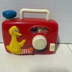 ILLCO Toys Big Bird Radio. Plays music.